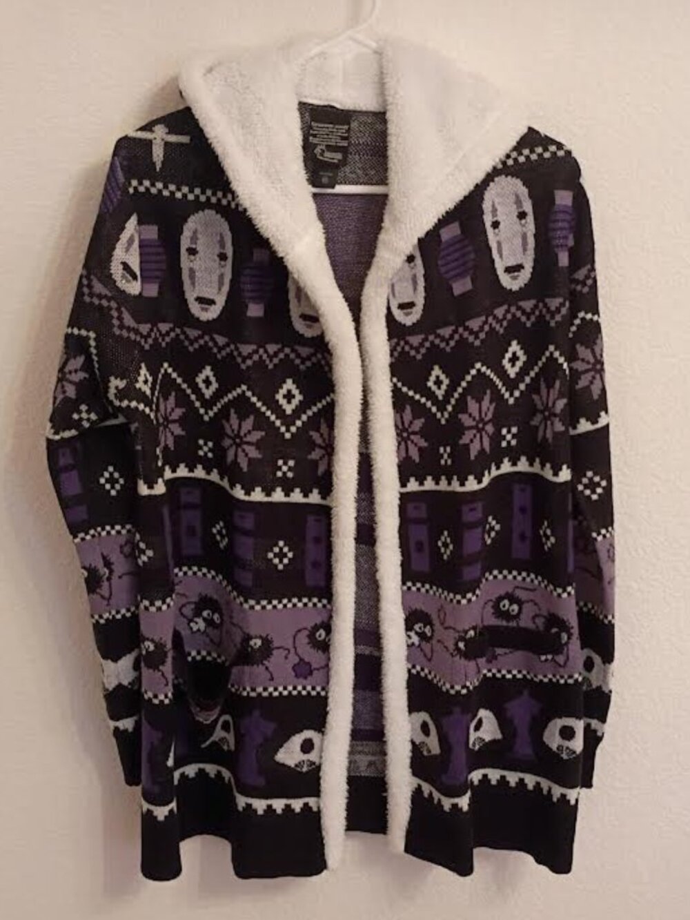 HER UNIVERSE STUDIO GHIBLI FAIR ISLE NO FACE SPIDERS HOODED CARDIGAN SIZE MEDIUM